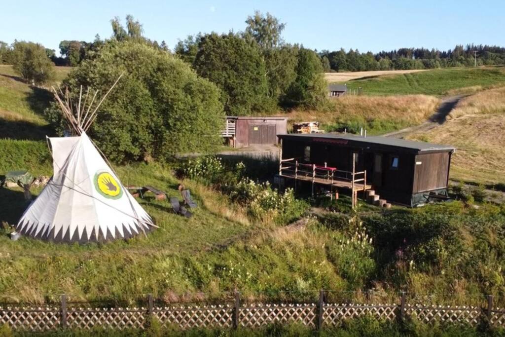 Apartament Tiny House Mit Indianerzelt Und Lagerfeuer Im Harz Benneckenstein Zewnętrze zdjęcie